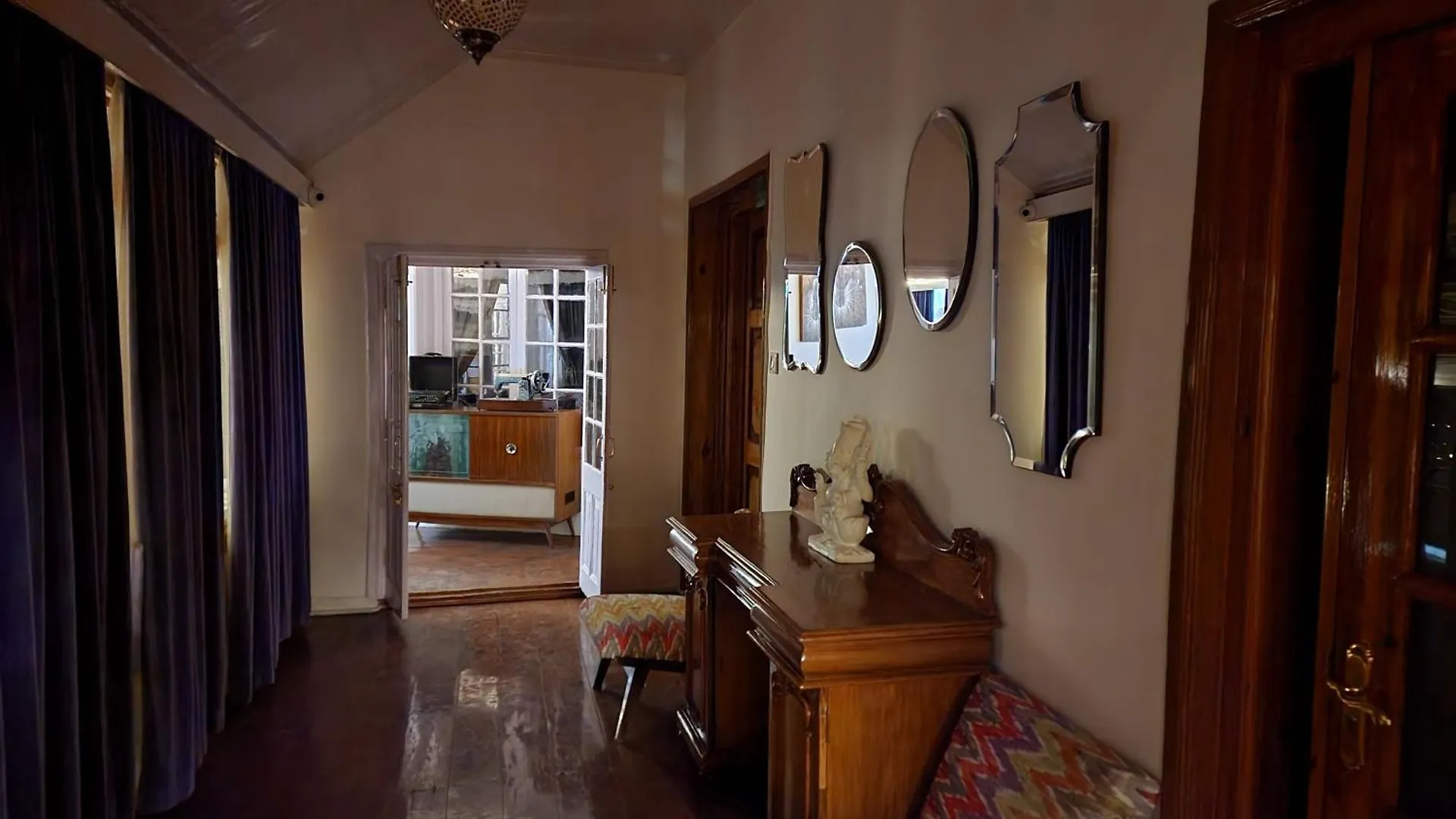Villa Glen View Heritage Homestay Shimla India